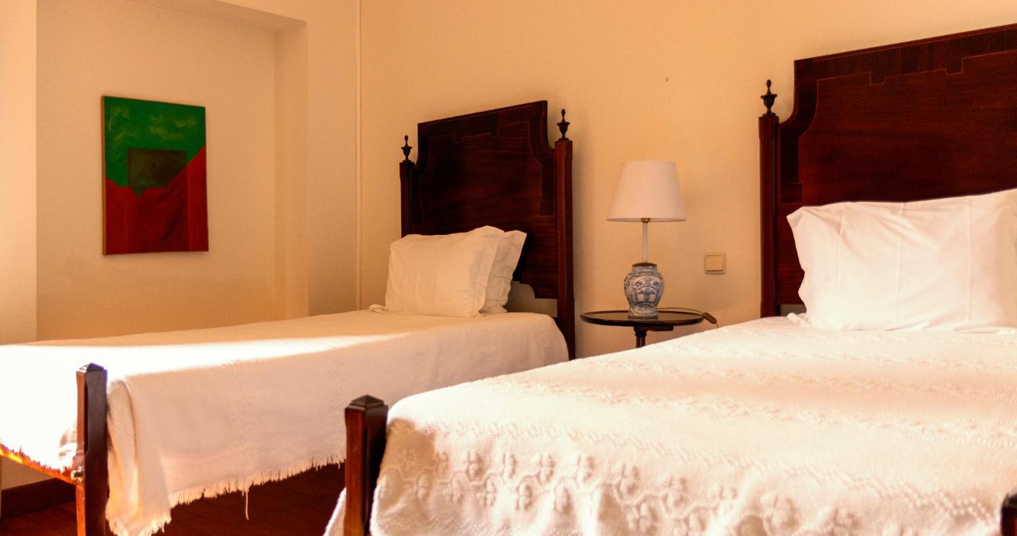 Quinta Da Nasce Agua Aparthotel อังกรา ดู เอโรอิสโม ภายนอก รูปภาพ