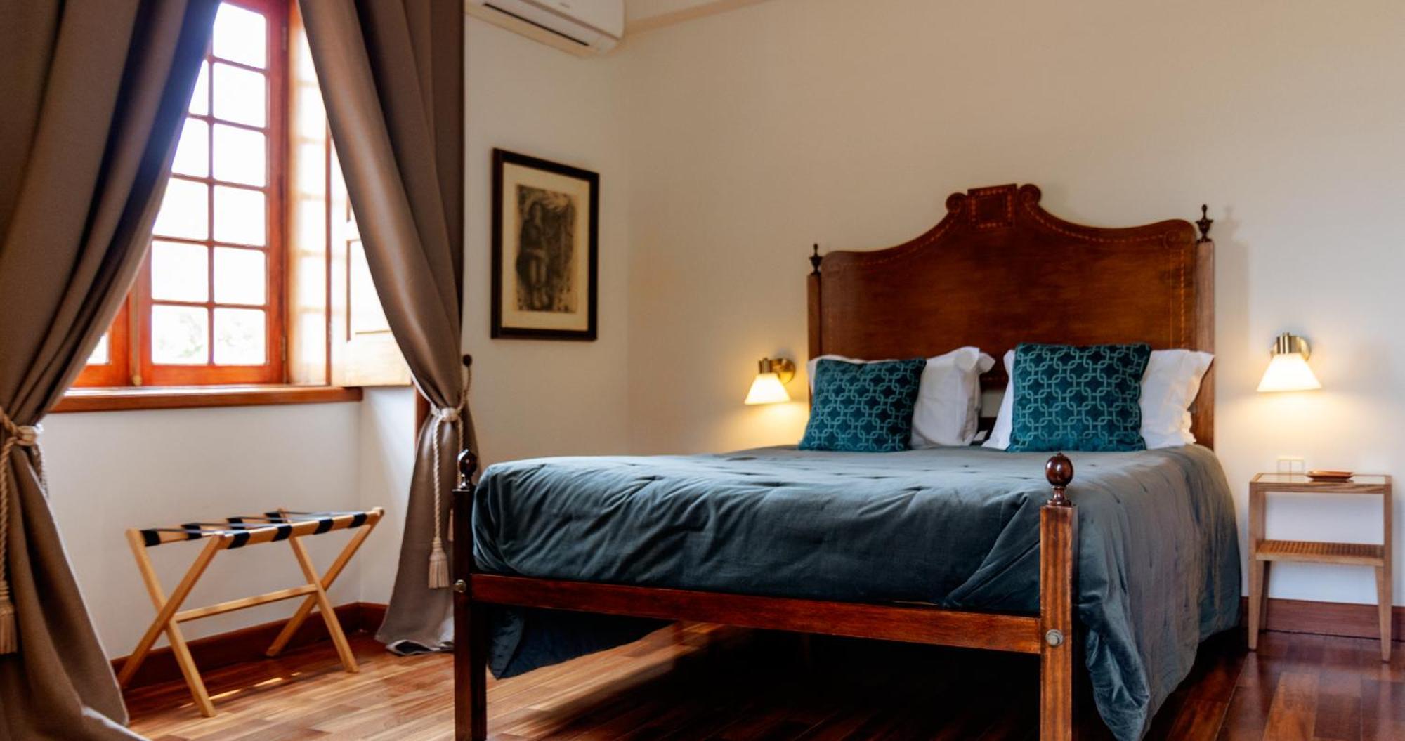 Quinta Da Nasce Agua Aparthotel อังกรา ดู เอโรอิสโม ภายนอก รูปภาพ