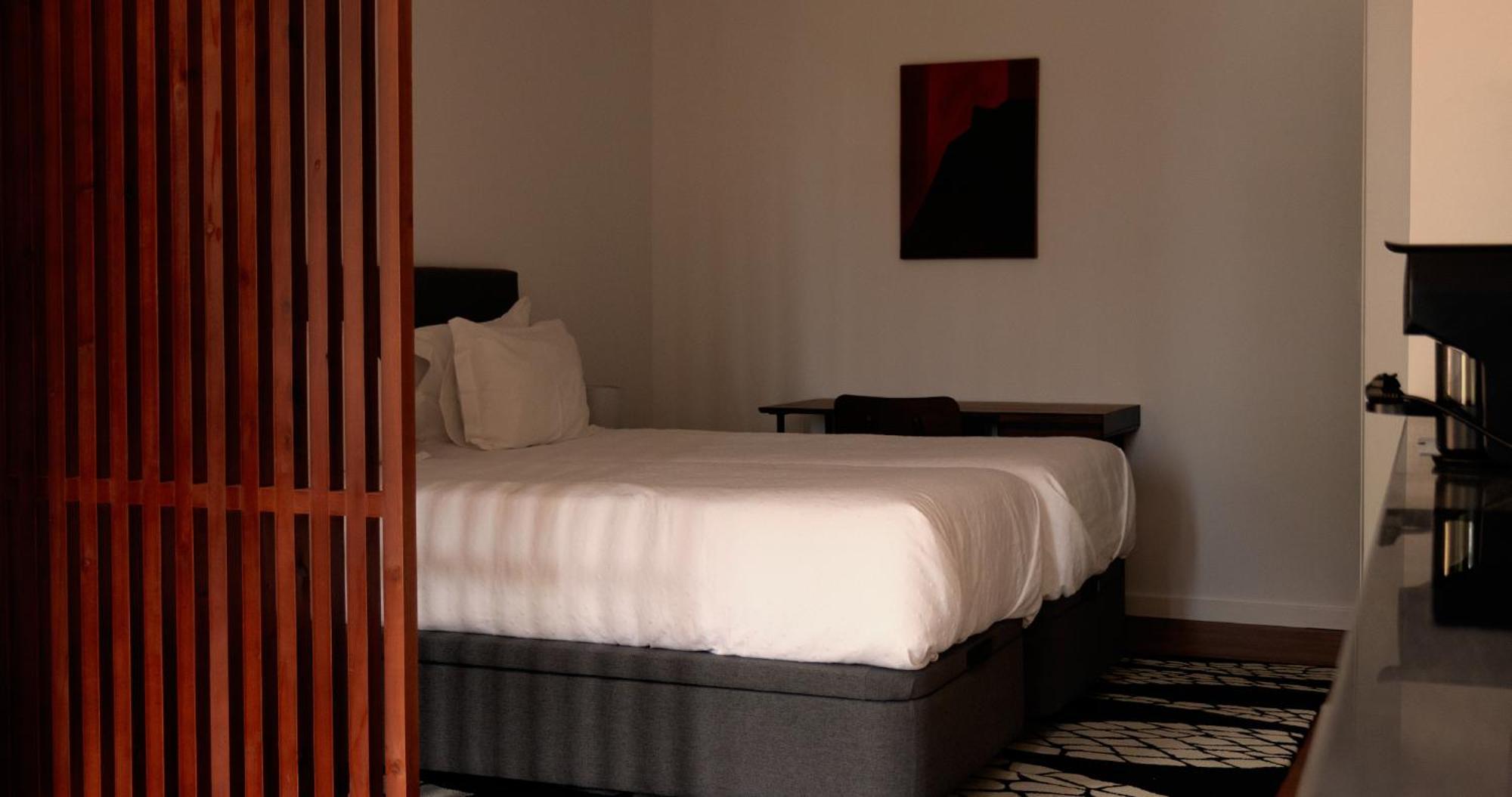 Quinta Da Nasce Agua Aparthotel อังกรา ดู เอโรอิสโม ภายนอก รูปภาพ